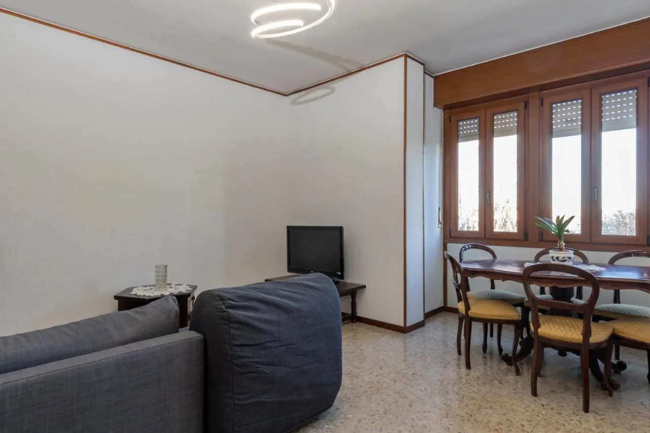 I Host Apartment - Ande 12 Milan Italy